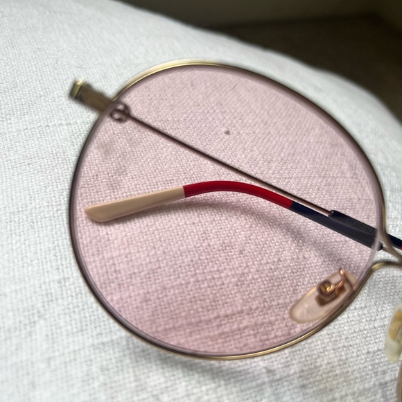 GUCCI Gold Metal Round Frame Sunglasses - Picture 6 of 9